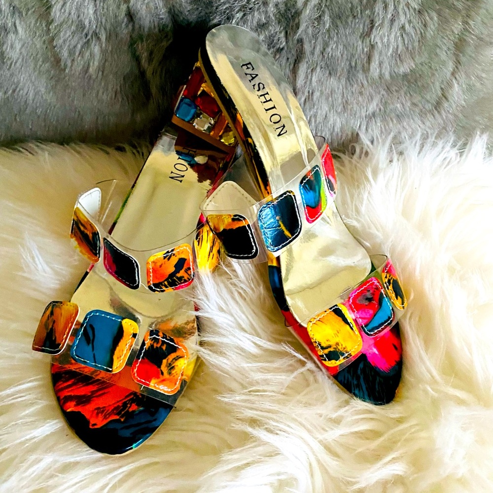 Fashion nova size 8.5